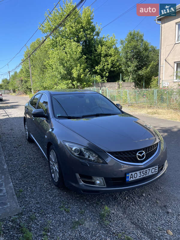 Лифтбек Mazda 6 2008 в Виноградове