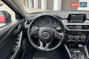 Седан Mazda 6 2015 в 