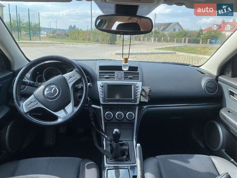 Лифтбек Mazda 6 2008 в Бучаче
