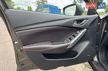 Седан Mazda 6 2016 в 
