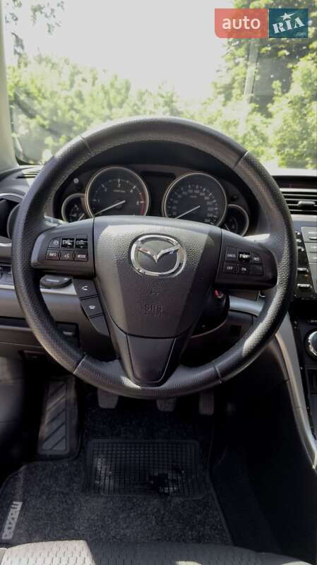 Лифтбек Mazda 6 2010 в Черкассах фото 11 Лифтбек Mazda 6 2010 в Черкассах