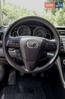 Лифтбек Mazda 6 2010 в 