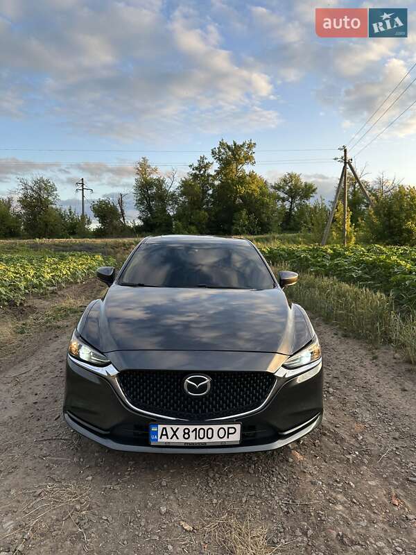 Седан Mazda 6 2018 в 