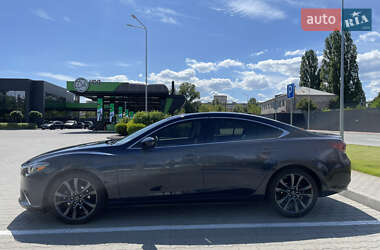 Седан Mazda 6 2016 в 