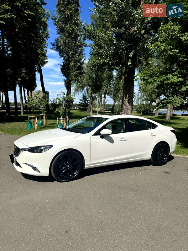 Седан Mazda 6 2016 в Києві