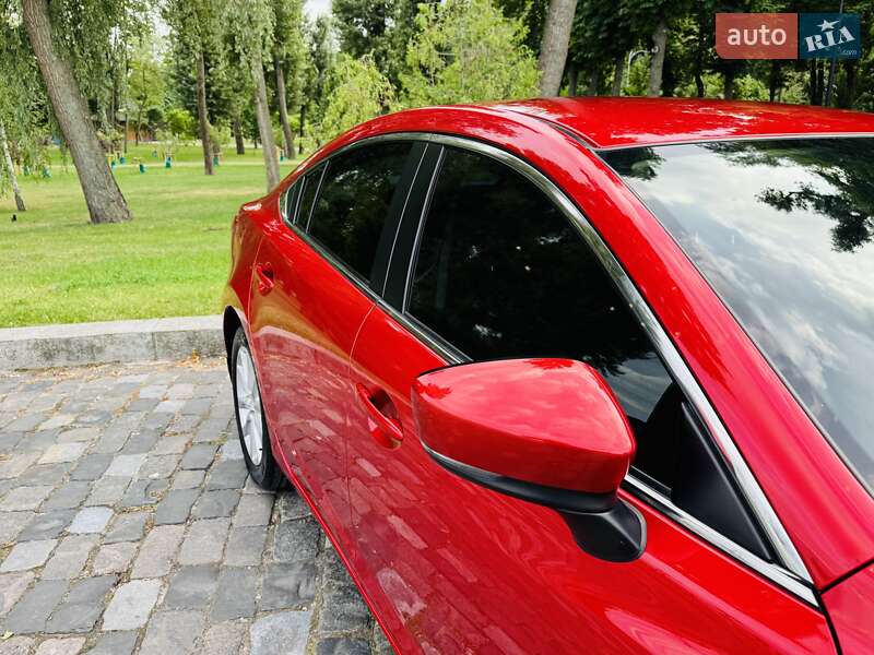 Седан Mazda 6 2017 в Киеве