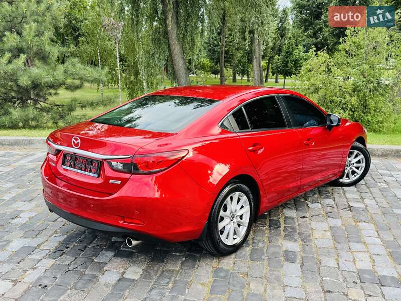 Седан Mazda 6 2017 в Киеве