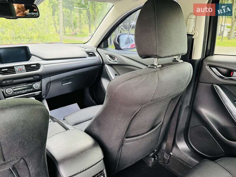 Седан Mazda 6 2017 в Киеве