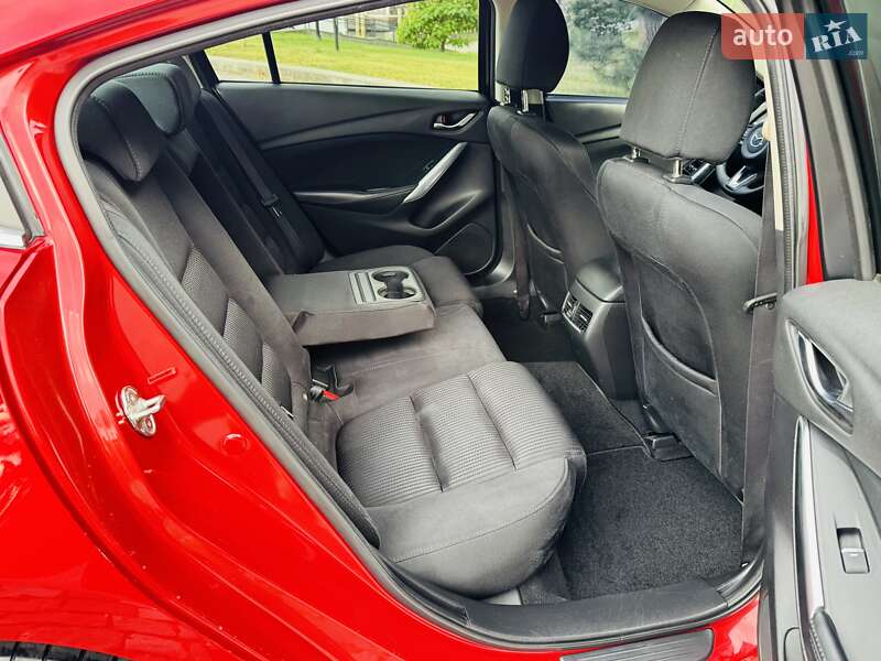 Седан Mazda 6 2017 в Киеве