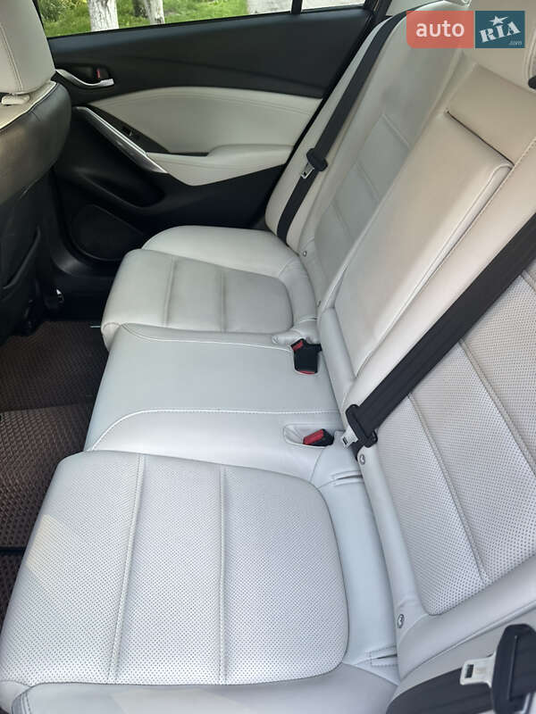 Седан Mazda 6 2015 в Конотопе