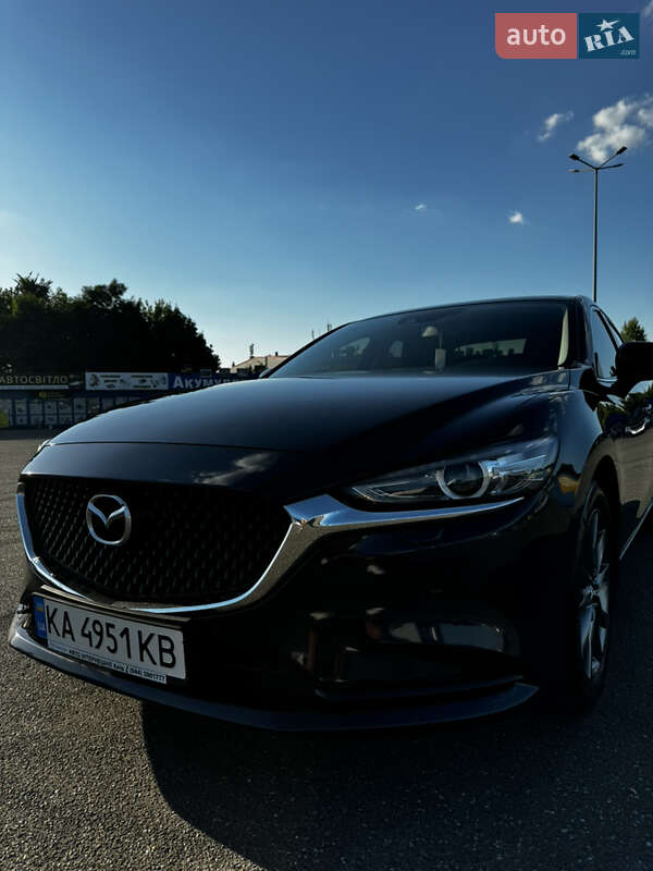 Седан Mazda 6 2018 в Киеве
