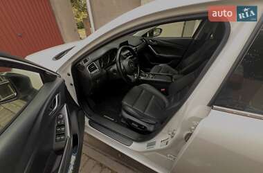 Седан Mazda 6 2015 в 