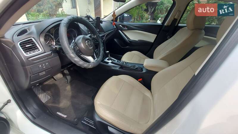 Седан Mazda 6 2013 в Василькове