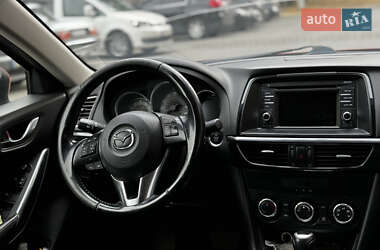 Седан Mazda 6 2013 в 