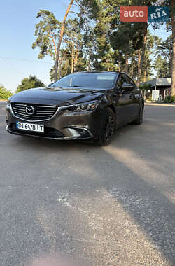 Седан Mazda 6 2015 в 