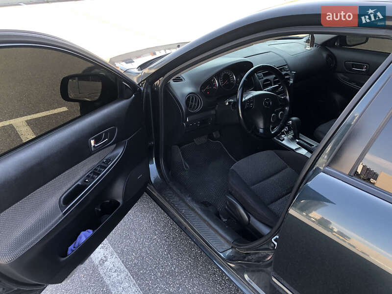 Седан Mazda 6 2004 в Киеве
