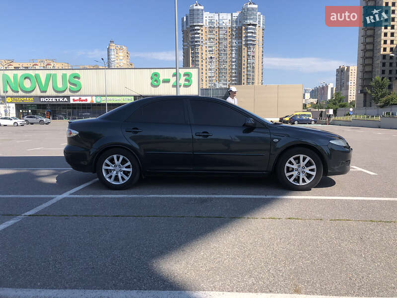Седан Mazda 6 2004 в Киеве