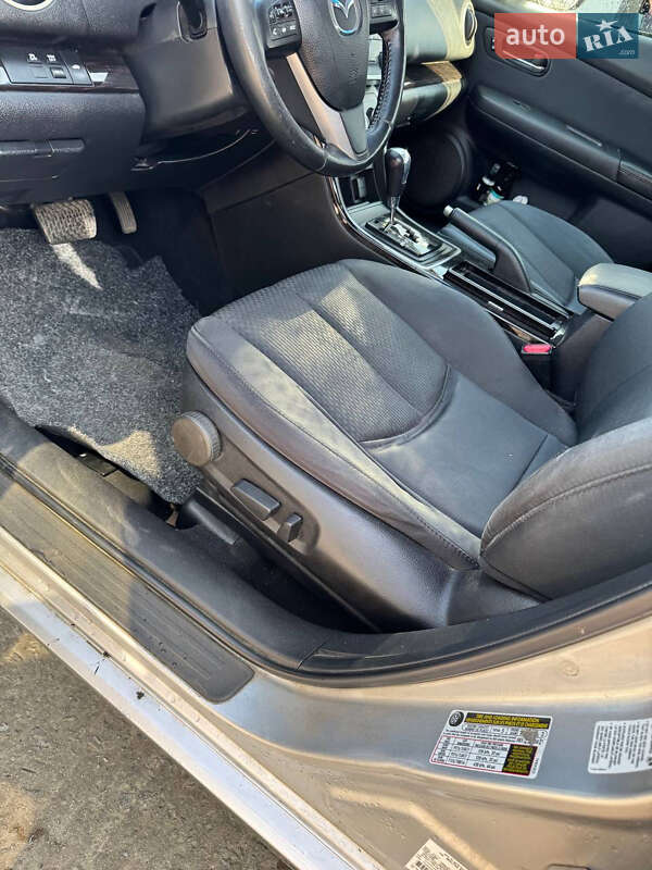 Седан Mazda 6 2011 в Вараше