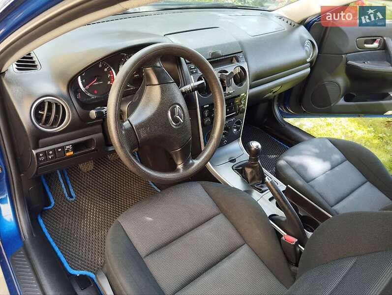 Седан Mazda 6 2005 в Луцке