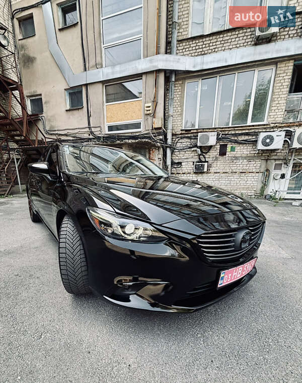 Седан Mazda 6 2015 в 