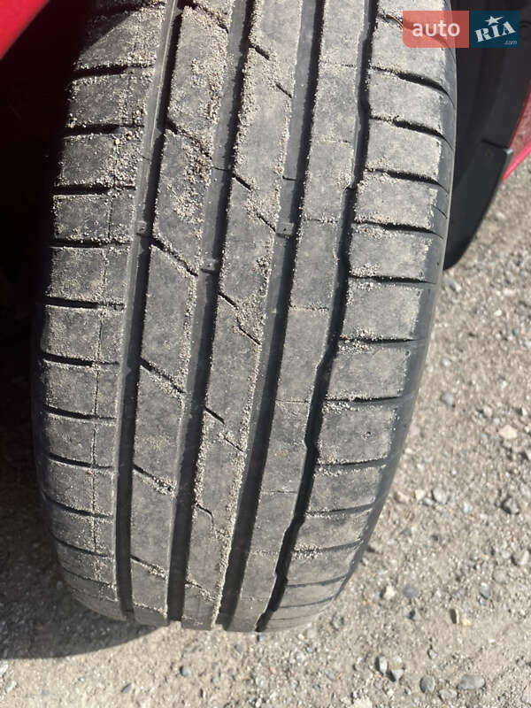 Седан Mazda 6 2015 в Хороле