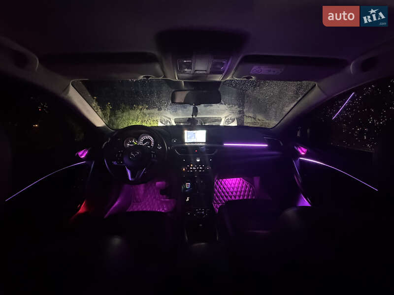 Седан Mazda 6 2015 в Дніпрі