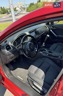 Седан Mazda 6 2014 в 