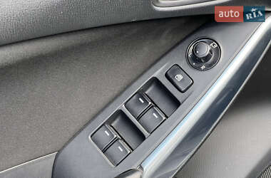 Седан Mazda 6 2013 в 
