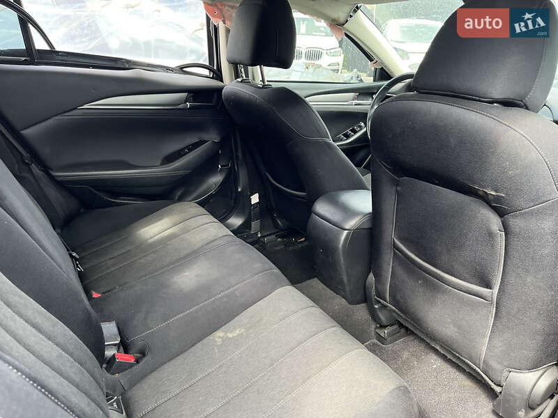 Седан Mazda 6 2018 в Львове