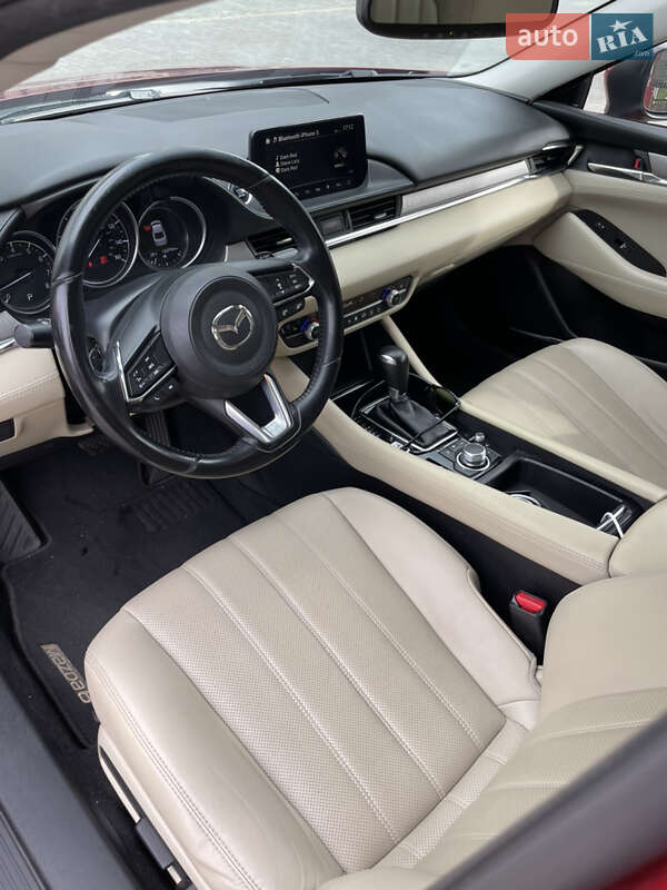 Седан Mazda 6 2018 в Умани