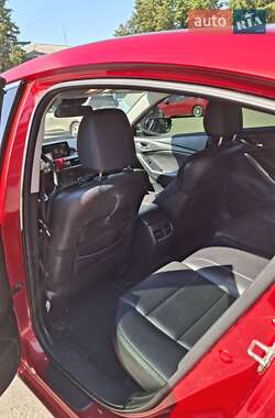 Седан Mazda 6 2016 в 
