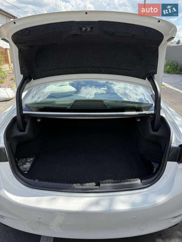 Седан Mazda 6 2021 в Киеве