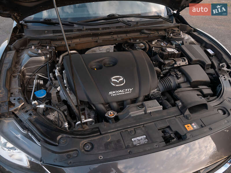 Седан Mazda 6 2017 в Киеве