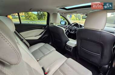 Седан Mazda 6 2016 в 