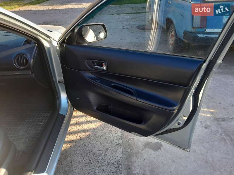 Универсал Mazda 6 2004 в Прилуках