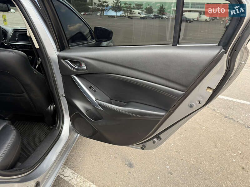 Седан Mazda 6 2013 в Николаеве