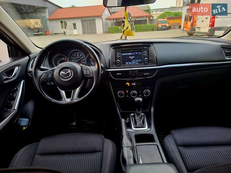 Седан Mazda 6 2014 в Мукачево