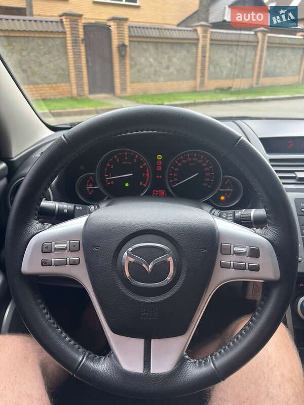 Седан Mazda 6 2008 в Чернігові