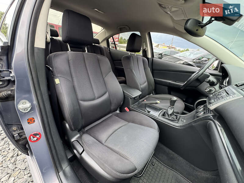 Седан Mazda 6 2008 в Стрые