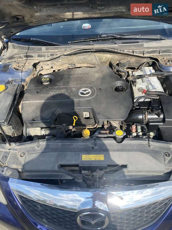 Лифтбек Mazda 6 2002 в Днепре