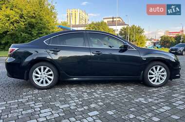 Седан Mazda 6 2011 в 