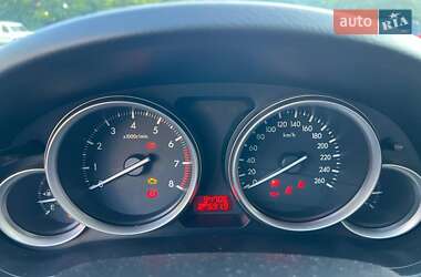 Седан Mazda 6 2011 в 