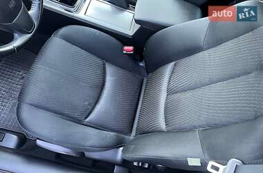 Седан Mazda 6 2011 в 
