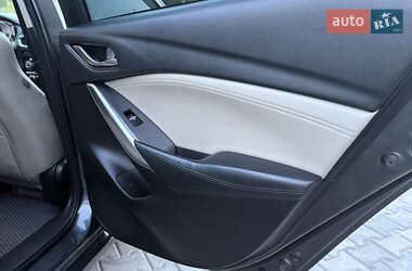 Седан Mazda 6 2016 в 