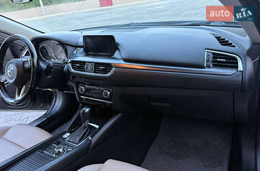 Седан Mazda 6 2016 в 