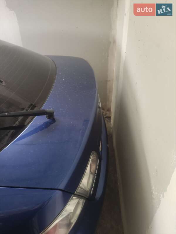 Лифтбек Mazda 6 2003 в Коростене