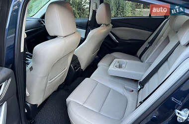 Седан Mazda 6 2014 в 