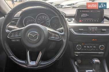 Седан Mazda 6 2016 в 