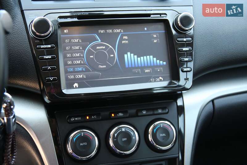 Лифтбек Mazda 6 2011 в Хмельницком