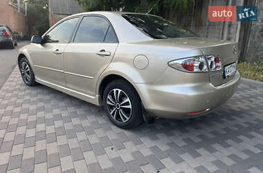 Седан Mazda 6 2004 в 